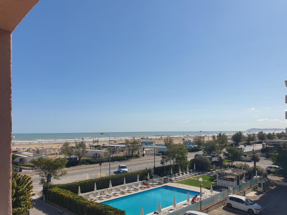 Appartamento Amaremin - Vivere Rimini Dış mekan fotoğraf